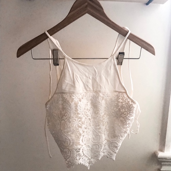 Crop top - Picture 1 of 2